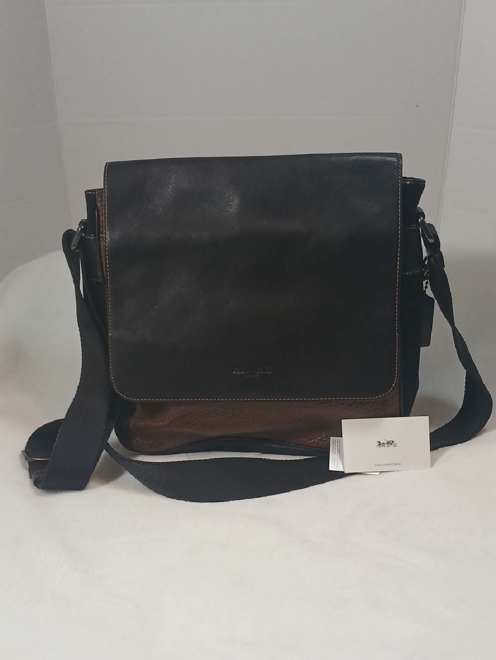 Coach Men’s/Unisex Two-Tone Brown & Black Leather Messenger Bag